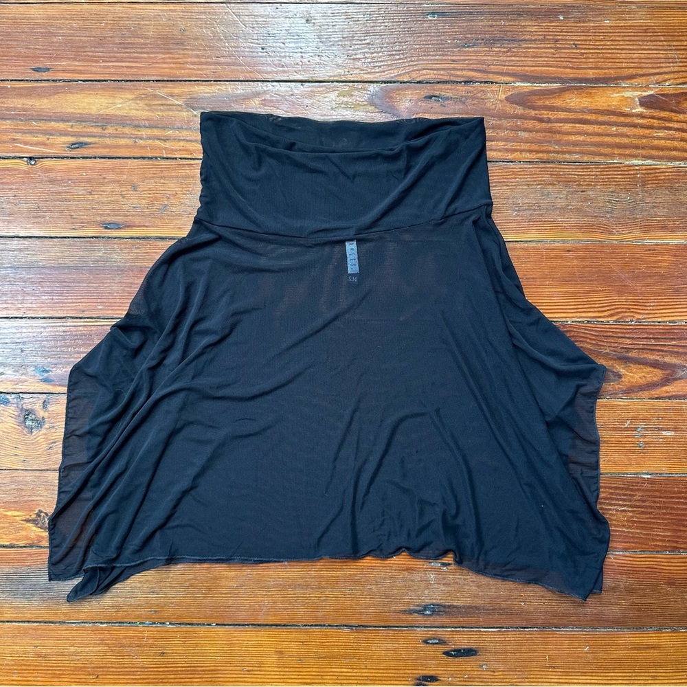 Vintage 2000s Staples sheer mesh over skirt Small